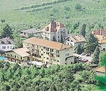 Hotel Steiner 3*